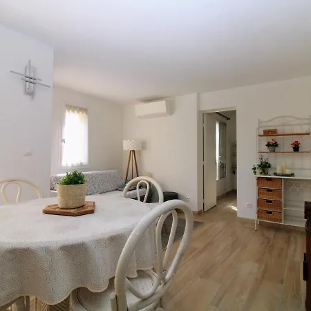Cyprien - T2 Avec Balcon, Climatisation Et Parking - Fr-1-309-305 * Saint-Cyprien (Pyrenees-Orientales)